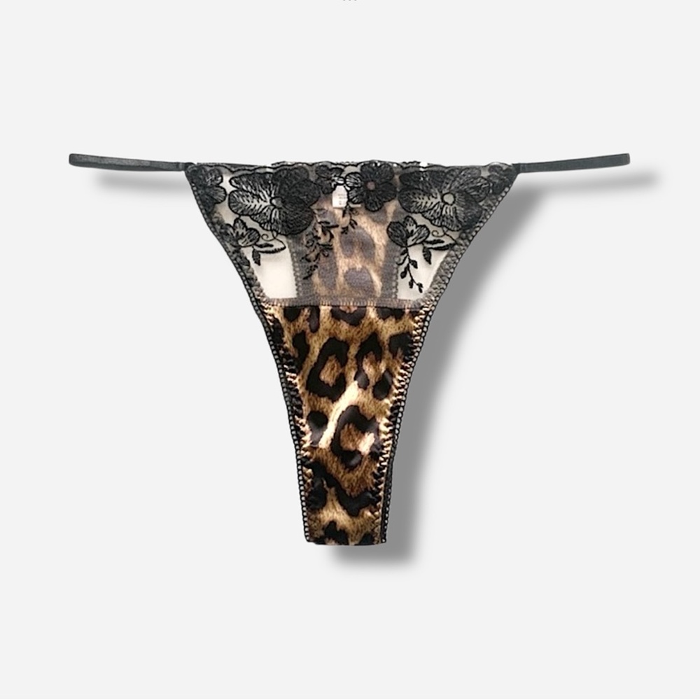 🌸New🌸 Small satin mesh thong panty leopard